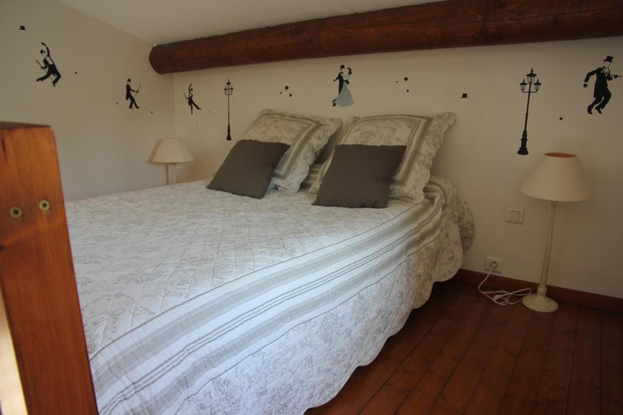 Bed and Breakfast Entre Avignon Et Pont Du Gard Rochefort-du-Gard Zewnętrze zdjęcie