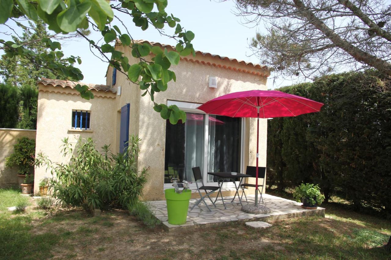 Bed and Breakfast Entre Avignon Et Pont Du Gard Rochefort-du-Gard Zewnętrze zdjęcie