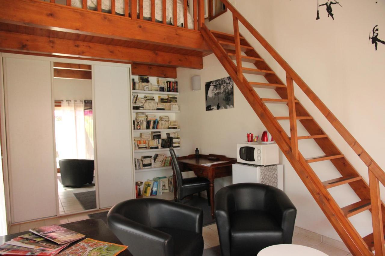 Bed and Breakfast Entre Avignon Et Pont Du Gard Rochefort-du-Gard Zewnętrze zdjęcie